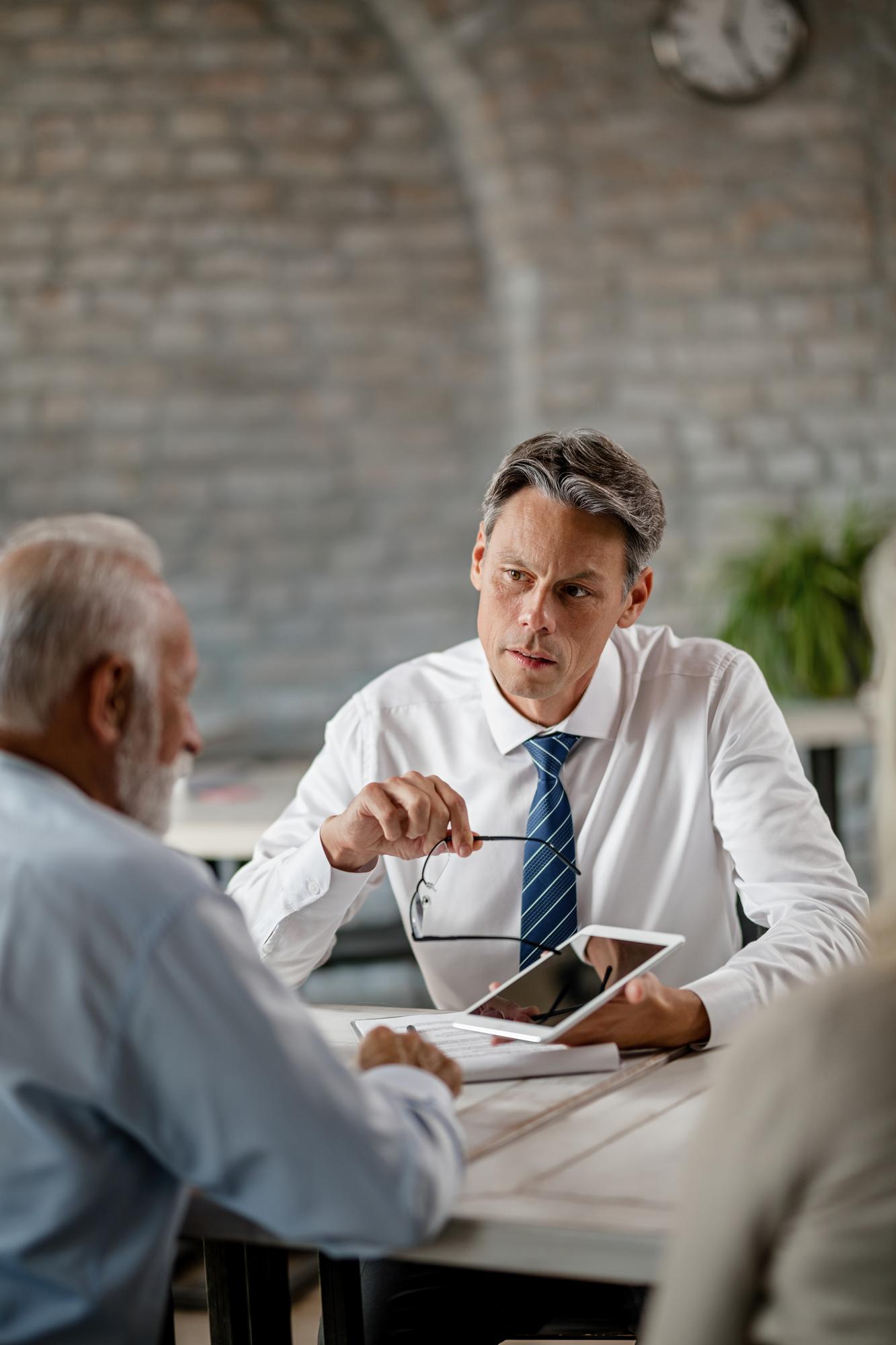Insurance claim handling and motor accident compensation assistance