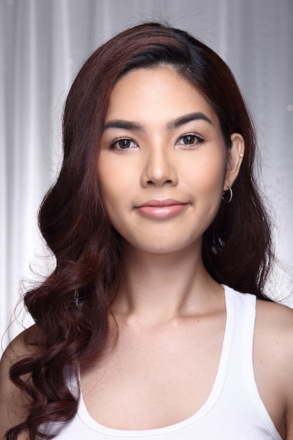 Zoe Lau