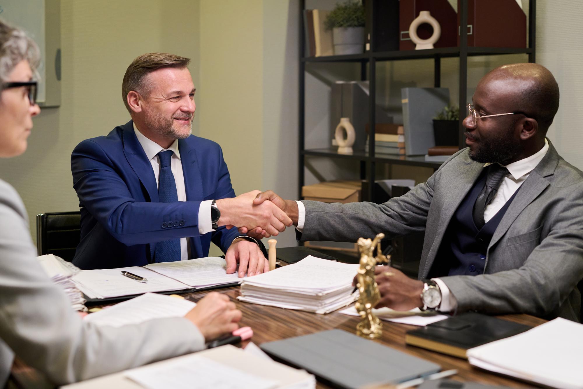 Pre-dispute negotiation and alternative conflict resolution methods